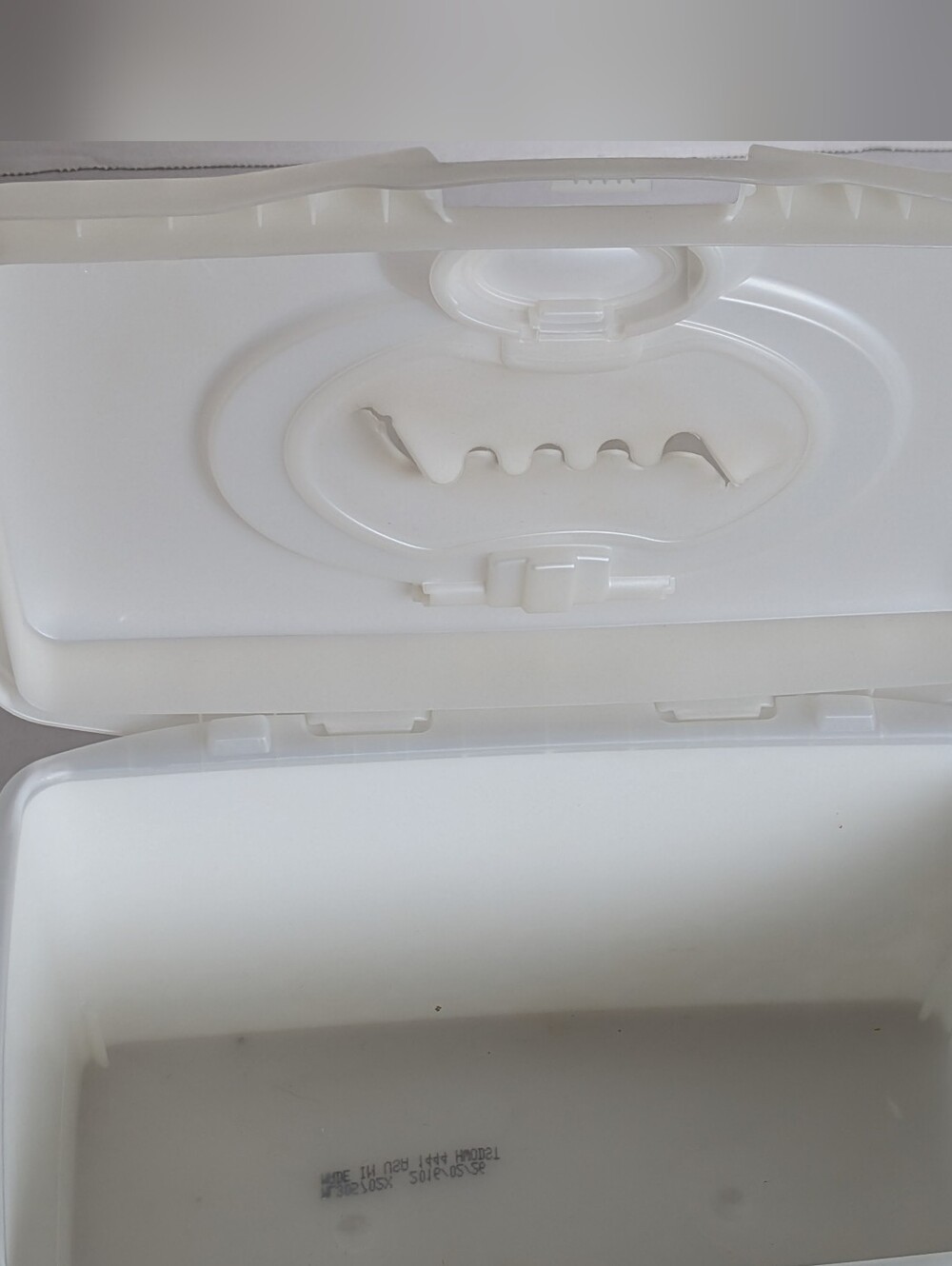 Huggies Wipes Container - Picture 3 of 6